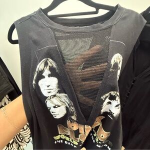 Forever 21 Black Graphic Muscle Tee